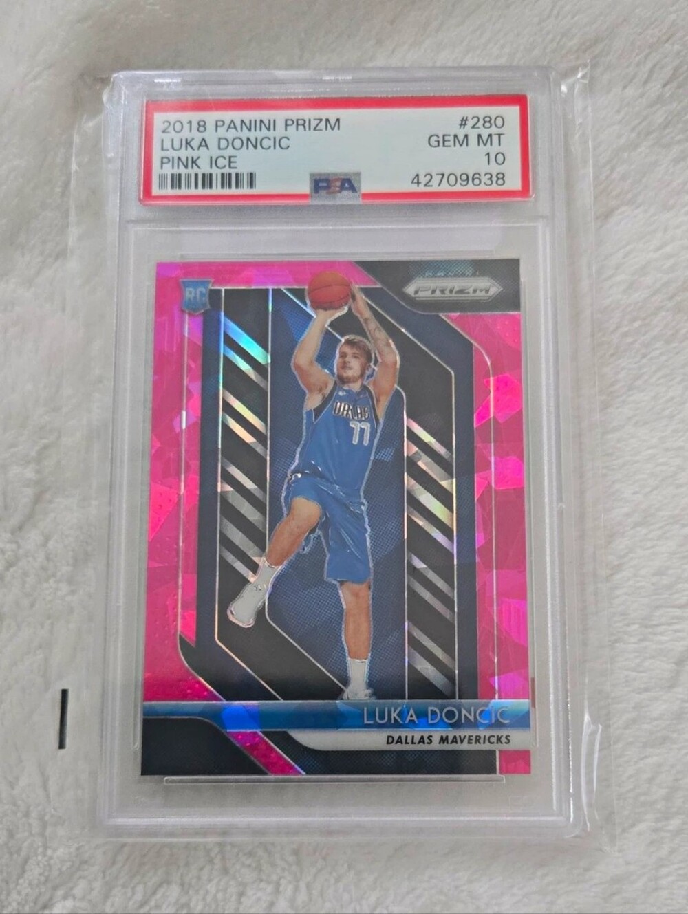 Luka Doncic ROOKIE PSA GmT 10